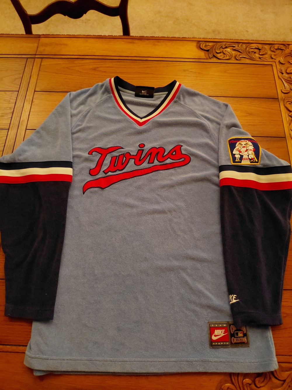 Nike Minnesota Twins MLB Blue Cooperstown V-Neck Baseball Jersey Shirt XL #215
